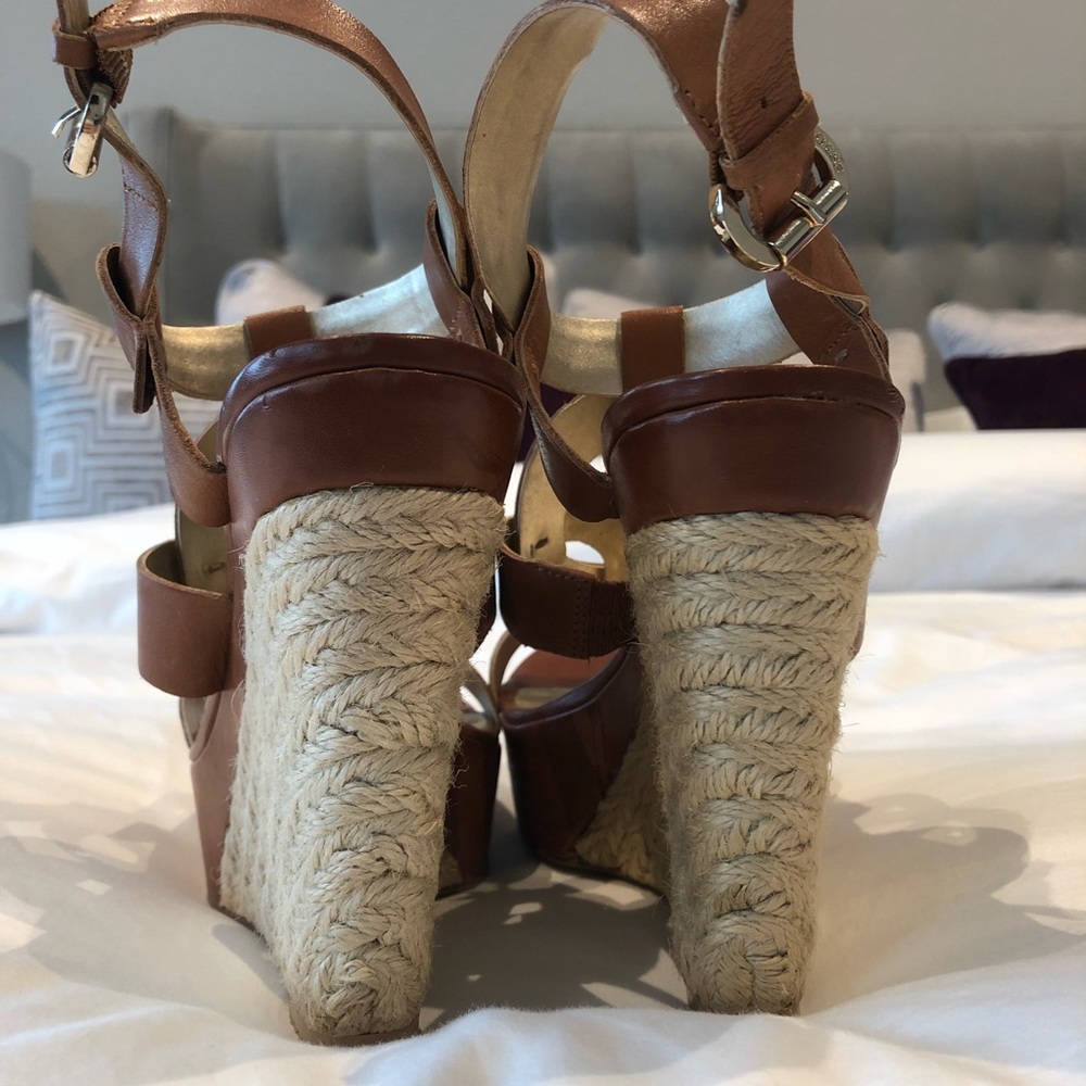 Guess wedge leather sandals - Picture 4 of 7